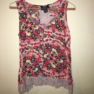 Women’s causal tank